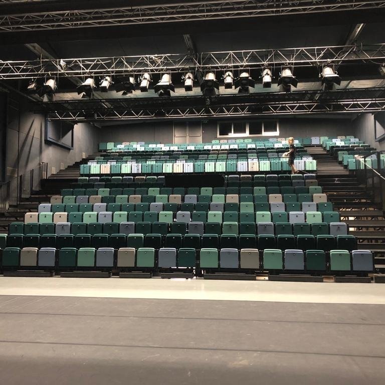 Teleskopische Tribune | Sint-Lievens_Houtem | COS Tribune