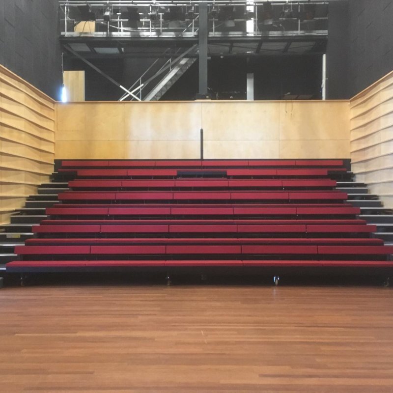 Teleskopische Tribune | Maas TD Rotterdam | COS Tribune